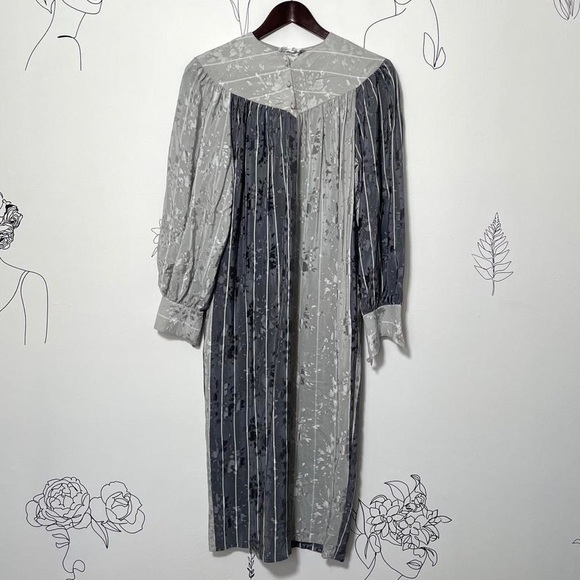Silver and Grey Long Sleeve Dress FRANCESCA OF DAMON - Picture 1 of 2